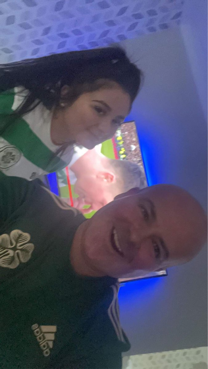 markmcguire04's tweet photo. I think it is safe to say that VanM and I have thoroughly enjoyed another Cup Final victory for Celtic v Rangers!!!! #JCGE #COYBIG ๐โ๏ธโฝ๐๐๐๐๐ช๐ https://t.co/NsoGbhW2YL