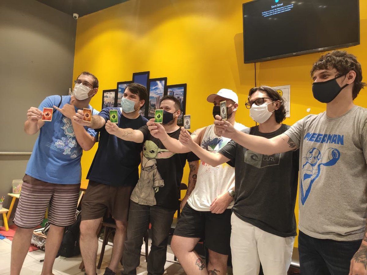 Happy with my recent São Paulo results and aiming higher for Natal Regional in just 2 weeks omg!! 🤯

-1st place irl local, 05/Feb, 16 players
-2nd place irl local, 26/Feb, 18 players
-Top cut ongoing online league Feb, 32 players

#Pokemon #PlayPokemon #VGCBR