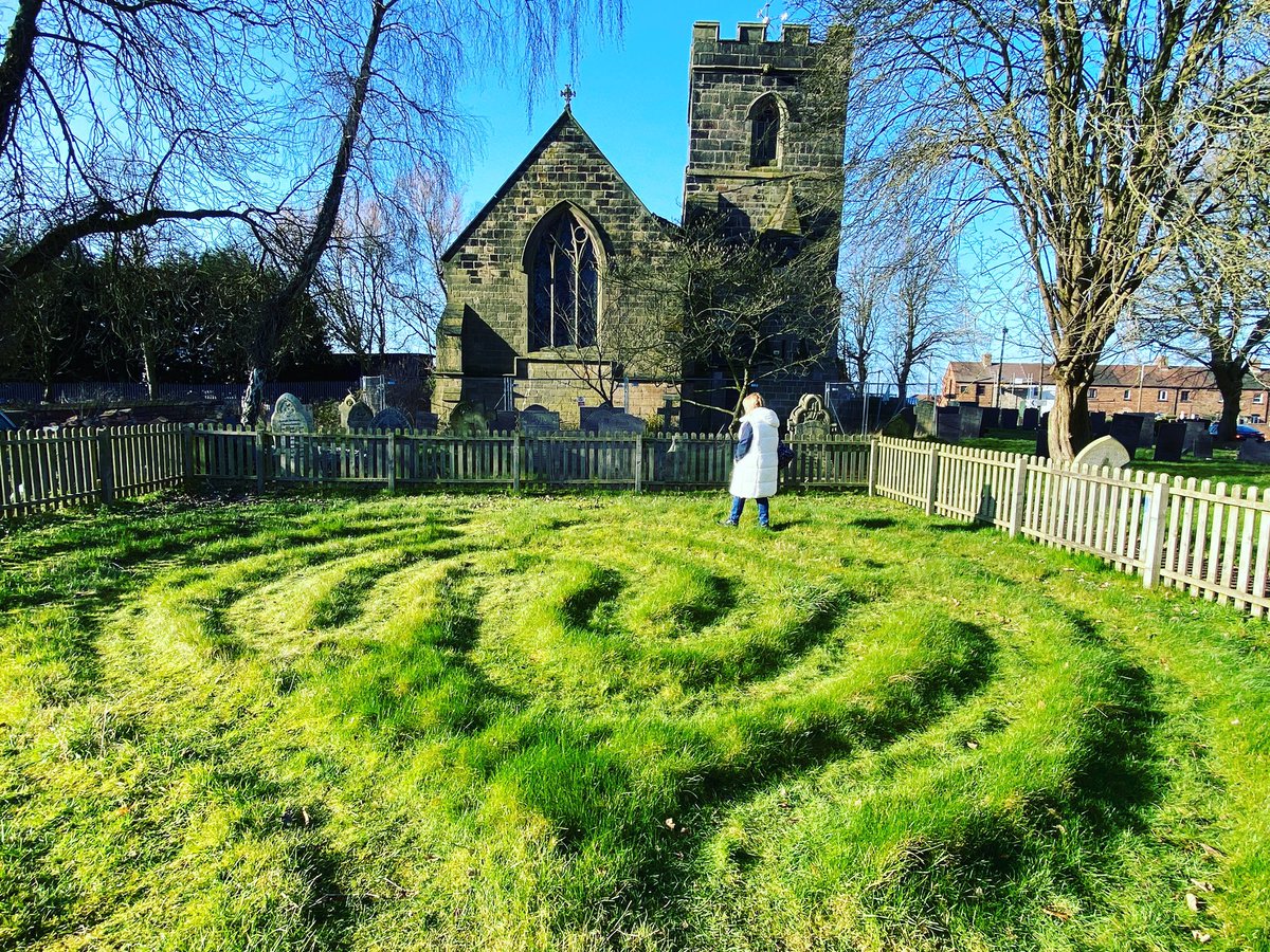 revkevlabyrinth's tweet photo. Lent 2023 1st Sunday
Our Labyrinth Walk
A Spiritual Pilgrimage
Discipleship
#Lent
#Lent2023 #GresleyChurch #CommunityLabyrinth
#PrayerLabyrinth
#Labyrinth #LabyrinthWalk #SwadMinsterPrayerDay25March https://t.co/6rPWvwNCiI