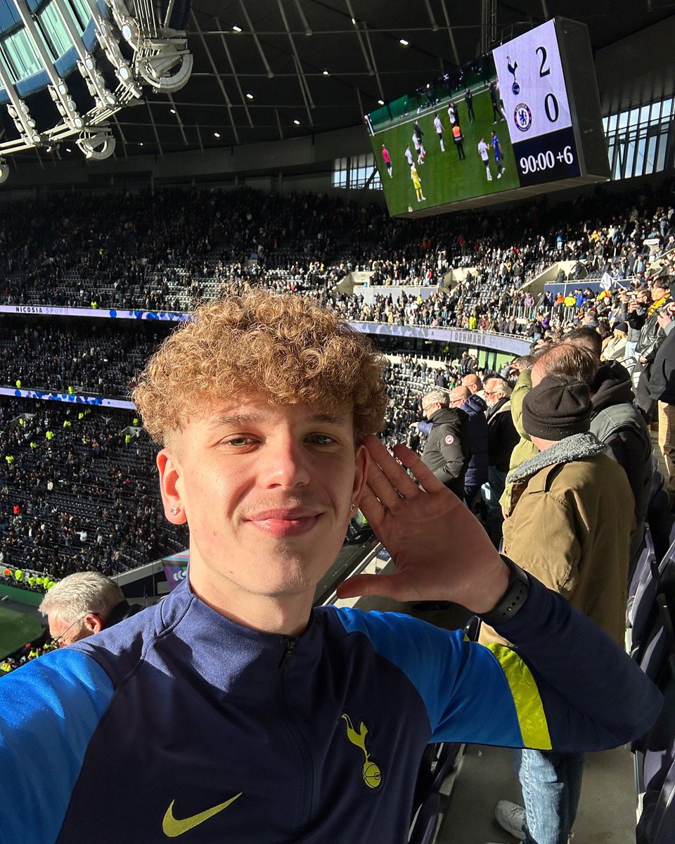 Tottenham Fan Vlogs tweet media