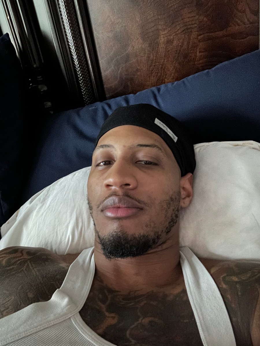 OFFICIALSTAXX tweet media