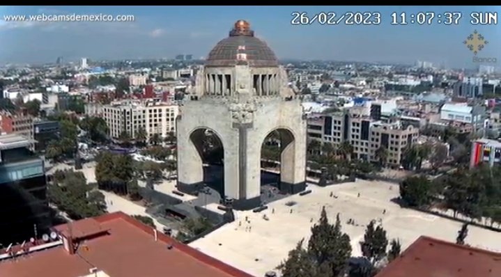 CaniBasut's tweet photo. Así los fachos, sólo pudieron juntar acarreados a duras penas para ir al Zócalo.
No pudieron hacer una marcha a reventar por todo Reforma ni lograr llenar el Monumento a la Revolución al mismo tiempo,como nosotros en la #MarchaConAMLO
Ha sido un total fracaso #LaMarchaDeLosNarcos https://t.co/gIrXLVwvPt