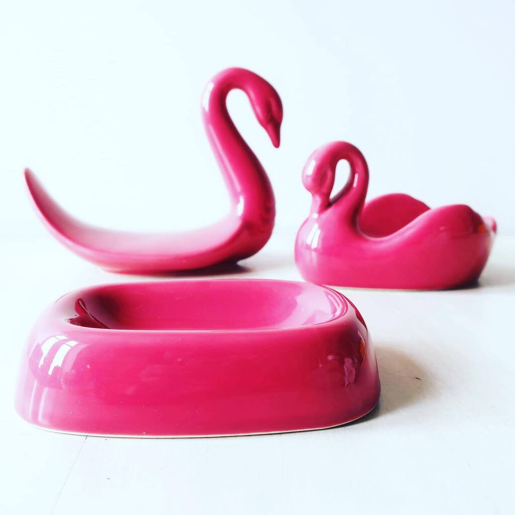 I think Marnie and I have got into our groove photographing and adding items on a regular basis into the shop. She’s earning pocket money for London comic con next week and I’m feeling like it’s all pretty sustainable alongside my job so win/win. More it… instagr.am/p/CpIkaUBII4m/