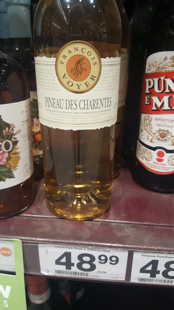 AxeeSurLaData's tweet photo. Voici le prix du #pineaudescharentes en Australie. En majorité, des taxes à leur état totalitaire. Demain la France? https://t.co/ryfFjF6oyK