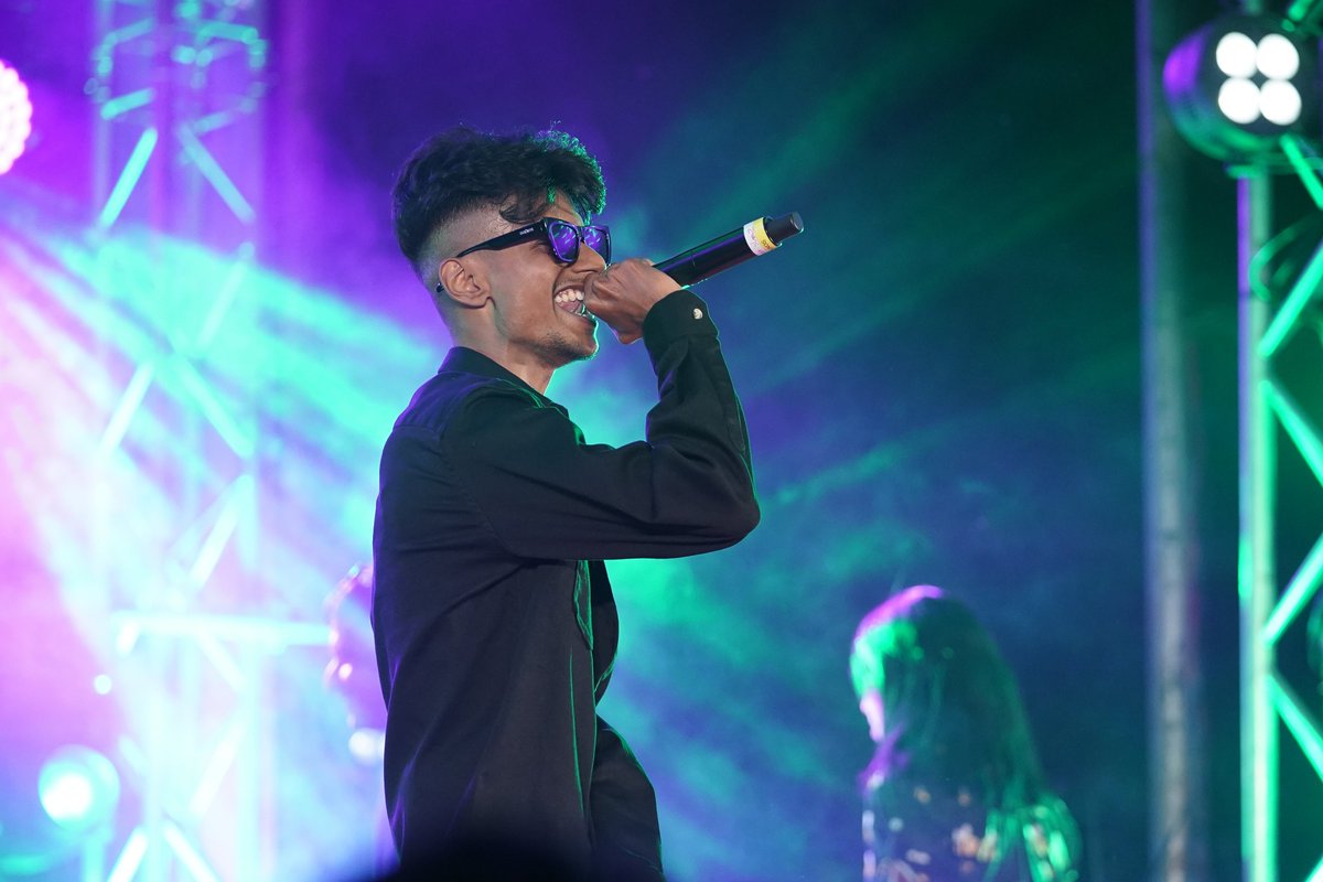 iffklive's tweet image. Collective spirit on the mic! 🎤🖐️
Yara Lava Collective (2/2)

#KottayamInternationalFilmFestival #OtherProgrammes #yaralavacollective #RegionalFilmFestival #FilmFestival #Kerala #Kottayam