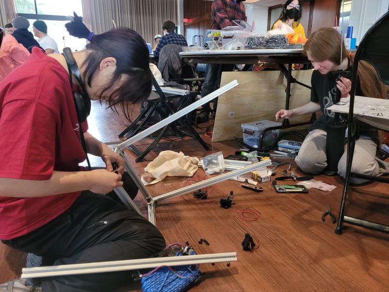 InstepInfosys's tweet image. Putting the final touches before judging at @TeamMakeMIT #hardware #hackathon