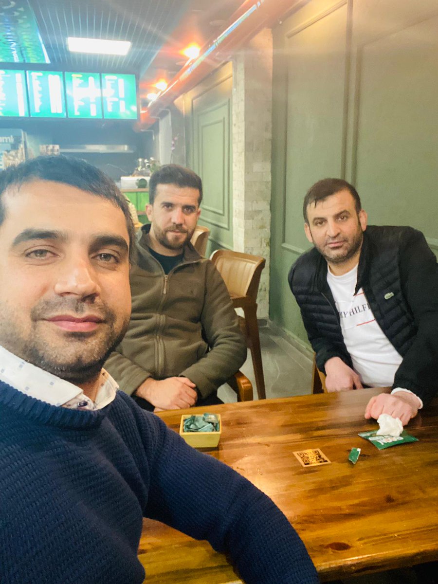 YÜKSEKOVA dan ziyaretime gelen yeğenim Mücahit Sağkol ve kardeşim Cevat Saydaş ile özel bir muhabbet...