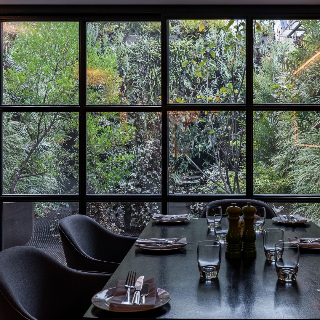 📍 La Biblioteca
Our restaurant is the ideal place to disconnect from the noise city and enjoy the best food in the capital. It is an unmissable spot 🍃 #FSBogotá