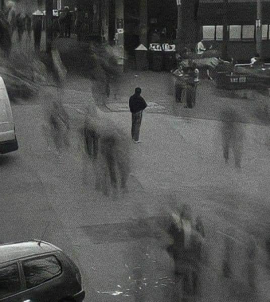 Shakespeariat's tweet image. لقد مررت أصعب اللحظات بمفردي بينما ظن الجميع أنني بخير." 🖤