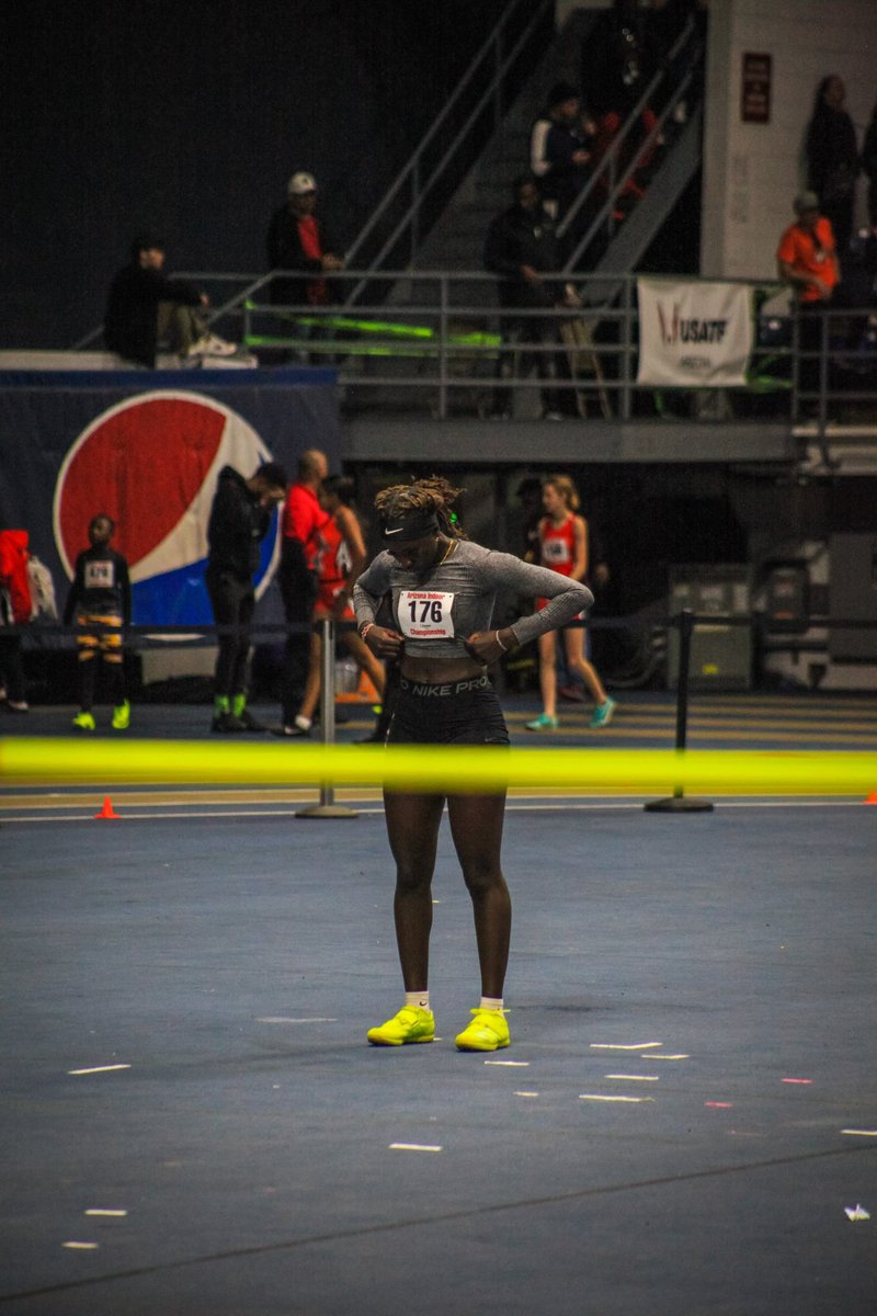 joyroseolweny's tweet photo. Flaggstff NAU usatf  meet 2/19/23 placed 2nd in Highjump 17-18 division https://t.co/uJeI3vjFpL