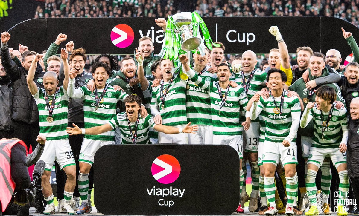 MB1888's tweet photo. You're all fools!
The Mob Rules!
🎵🍀 https://t.co/yHKvVGGDvb