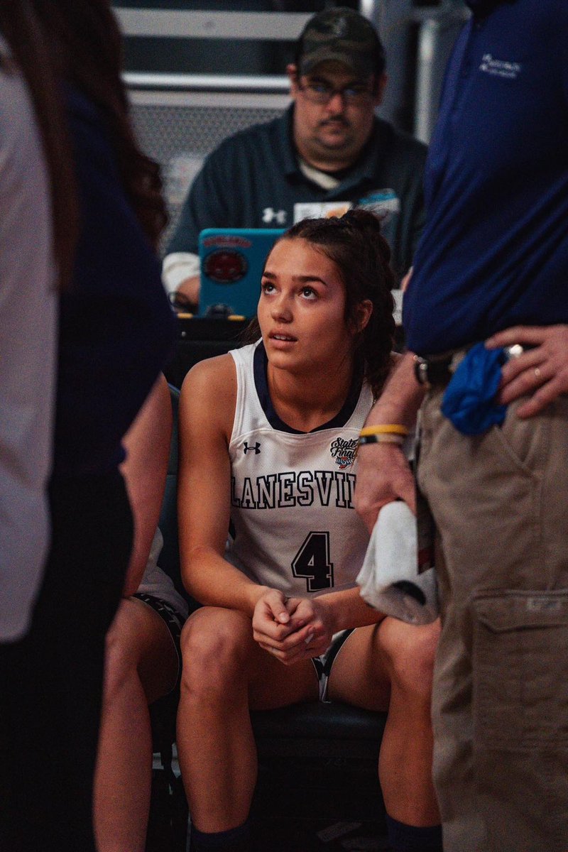 Hadley Crosier tweet media