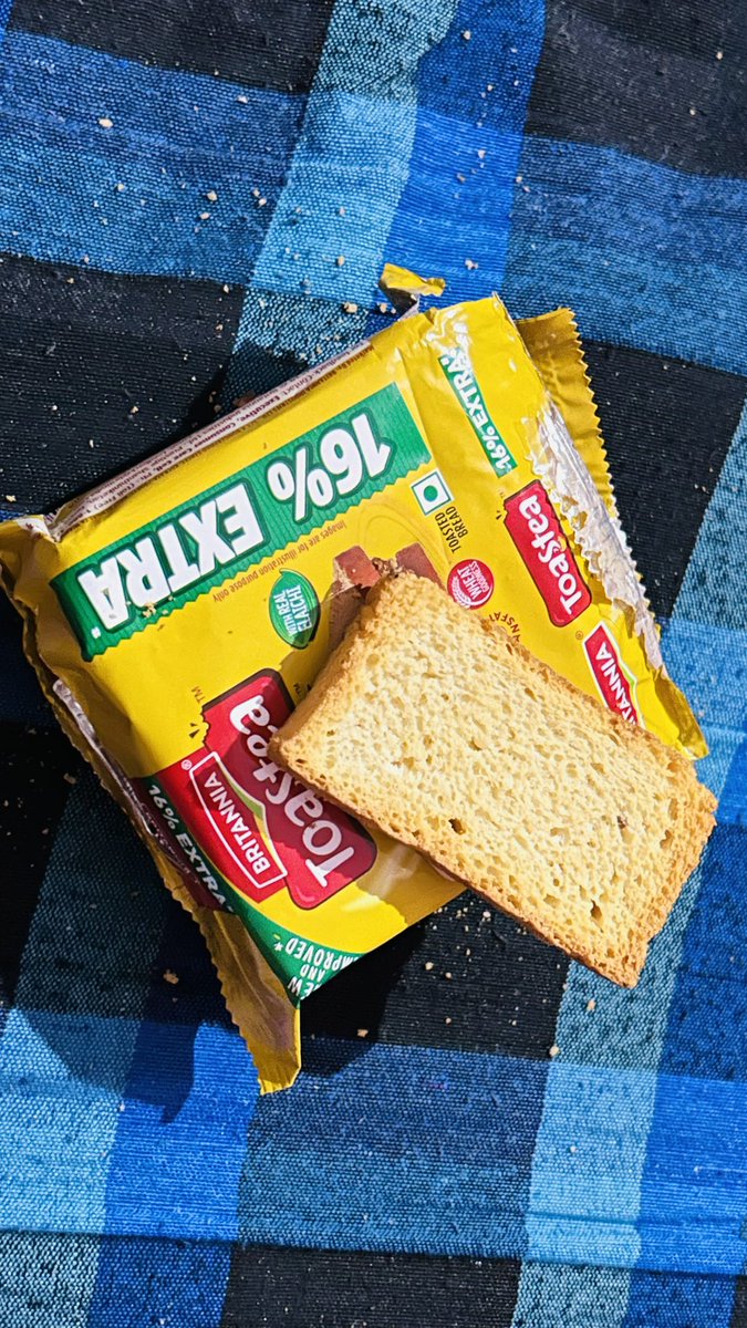 kunaltripathii's tweet image. "Hey @BritanniaIndLtd , just opened a packet of Toastea Premium Bake Rusk and found a dead mosquito stuck to one of the toasts. Really disappointed with the low standard quality. I have pictures of the issue. #Britannia #Toastea #QualityIssue "