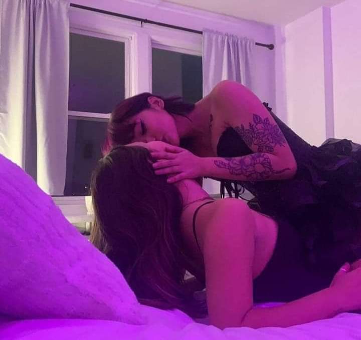Pra que ter namorado, se vc pode ter namoradA. 🏳️‍🌈💜