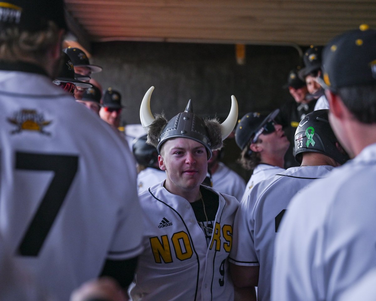 NKUNorseBSB's tweet photo. So @LMack85 decided to just GO OFF in the FIRST INNING!😮

2-for-2, 2 HR (BOTH GRAND SLAMS), 8 RBI, 2 R

#NorseUp | @keetont34 (📸) https://t.co/qy54zkPHg6