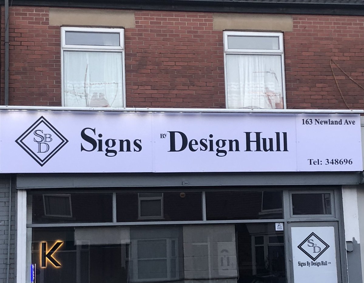 I can’t help but feel that, if the design of the sign gracing the front of Signs by Design is typical of the type of signs designed by Signs by Design, I wouldn’t want Signs by Design to design my sign.