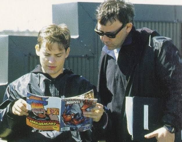 RT @tobeyspiderman4: Tobey Maguire learns what kind of character Spider-Man is. (2002)

#MakeRaimiSpiderMan4 https://t.co/KOow06IAJh