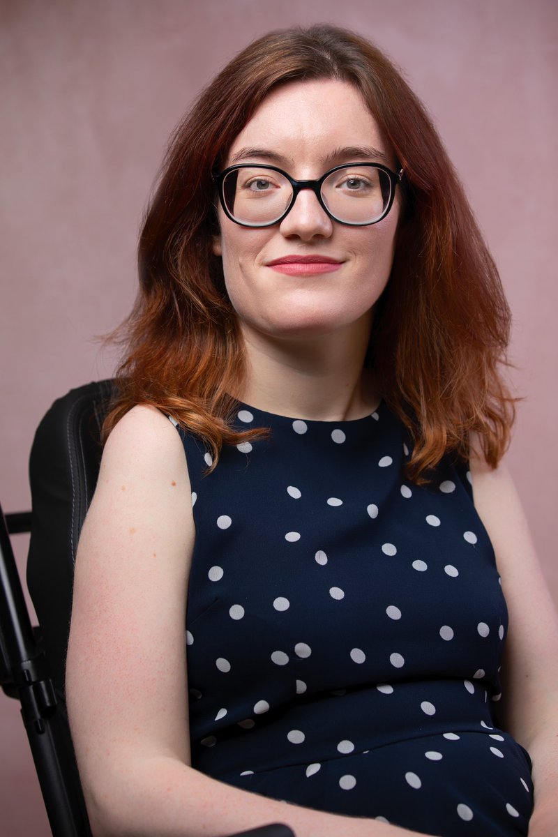 storme_toolis's tweet photo. Just putting these out into the universe to see who might find them! Happy Sunday Twitter gang! #showreel #disabledactress #headshots #sundayshowreel https://t.co/x4b5QYRhRR