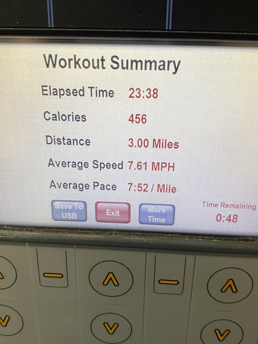 PureGMTELigence's tweet photo. #FlexFebruary x #SundayRunDay
Cut almost two minutes off my 3 mile time from last week. 💪🏻😎 https://t.co/l1yeNDhw0c