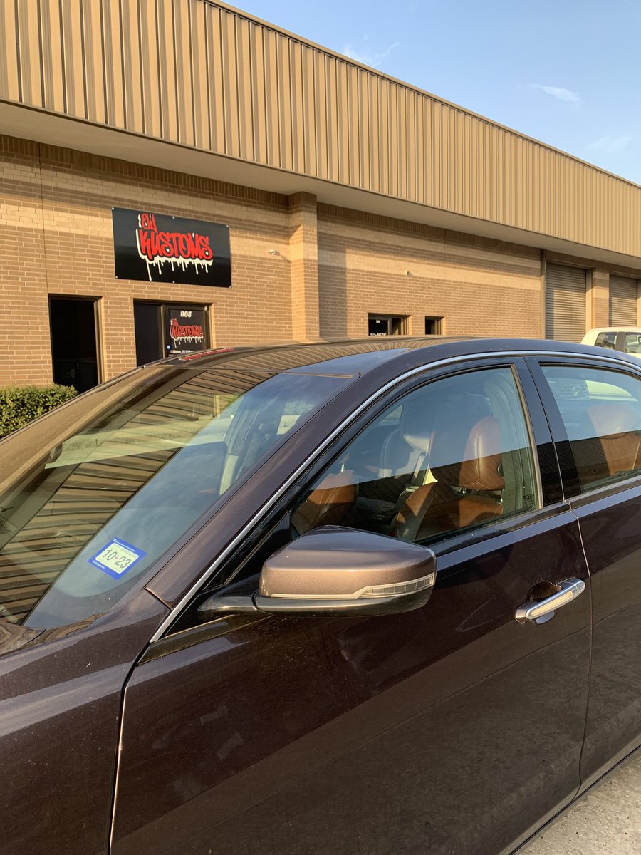 EJKustomstint's tweet photo. Cadillac CTS 20% all around 😶‍🌫️ Just enough to add some privacy 🔥

📩 DM us to set up your appointment 📩

🥷 Added privacy 
☀️ UV protection 
🚨 Shatter protection 
✅ Looks good 

‼️ Come get tinted and re-invented ‼️

#EJKustoms #windowtint #cartint #tint https://t.co/6FxNnd13aq