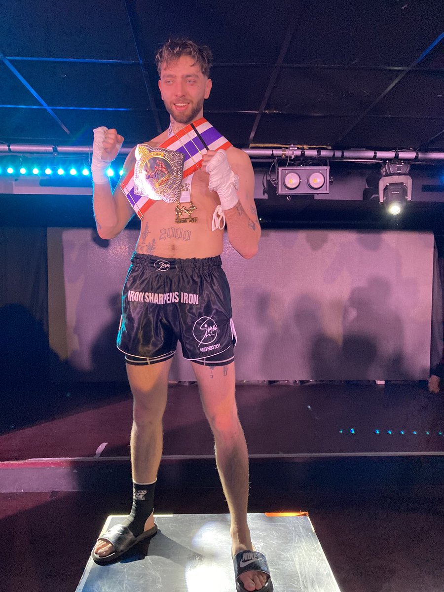 Jonathan Moore tweet media