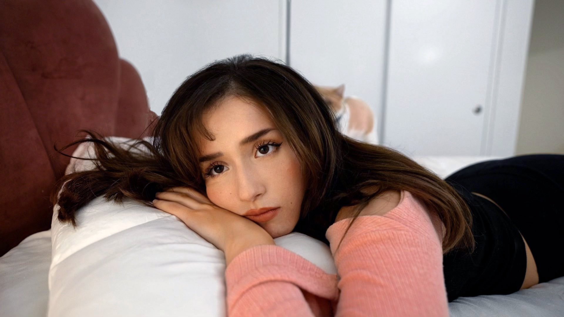 pokimane on Twitter: "new vlog! living alone in LA, talking abt feels
