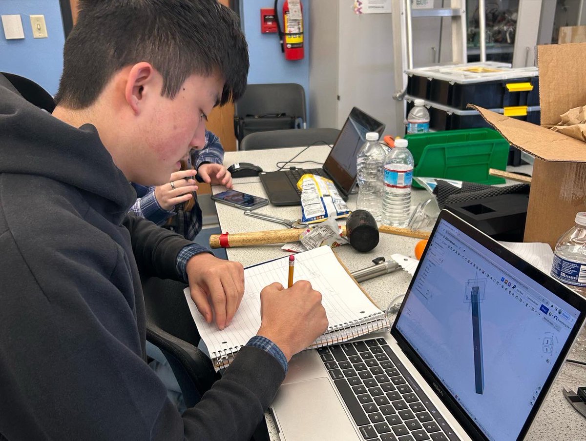 RamBotsLSA's tweet image. Hey everyone the rambots are back for the 2023 season!!!!!!! We will be sharing update on twitter and insta (go follow lasalle.robotics).
