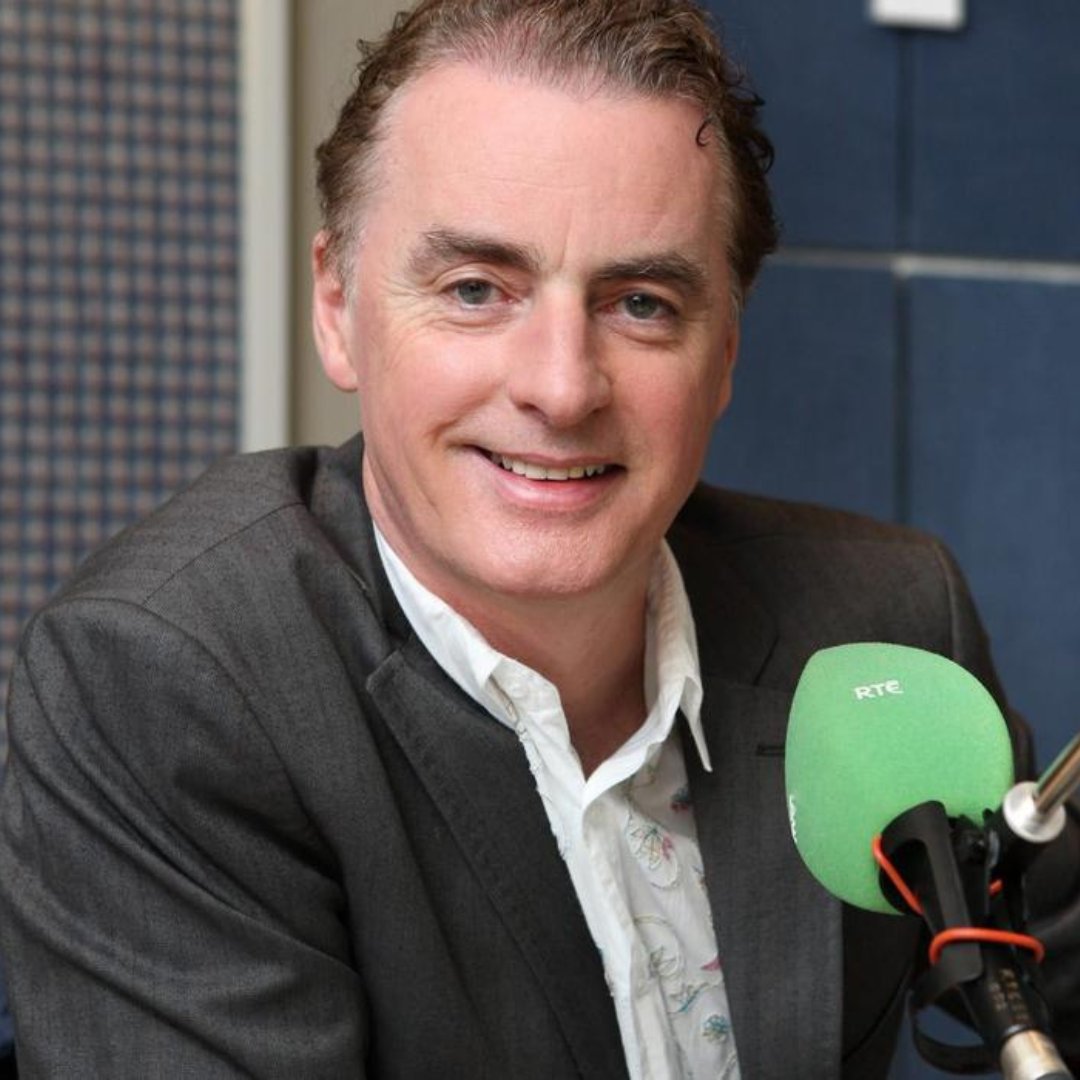 BIMMDublin's tweet photo. Everyone at #BIMMDublin would like to say a big thank you to Dave, for all he has done for #Irishmusic, and for being such a pivotal figure in Irish arts and culture while at #2FM.

Thank you for also being a great friend to so many new artists and musicians, and to BIMM Dublin. https://t.co/b0IXRpFx9b