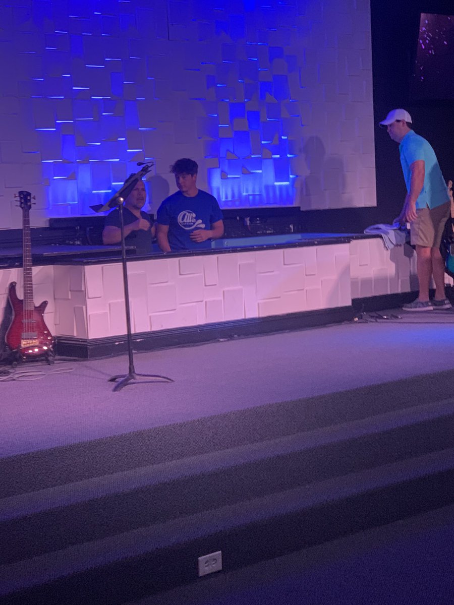 BuddyT37's tweet photo. After going 4-0 this week, I was able to cap it off by witnessing one of my players being baptized. #GodsChild #BlessedCoach #HeartIsHappy #TrueVictory https://t.co/wNFOIzikYG