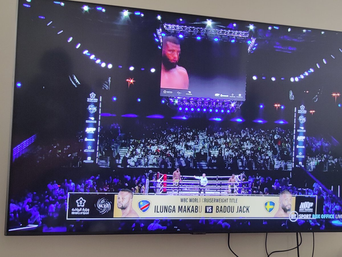 Bobby Seagull MBE tweet media