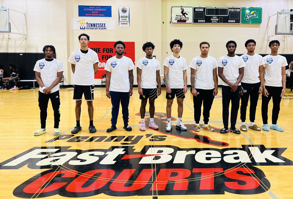 MemphisClassic's tweet photo. 🏆 The Memphis Classic Final 4️⃣ 🏆 

🗣️ All Tourney Team🏀

MVP: Elijah Hollins- TPA
Quesim Anderson- TPA
Jalen Lyn- TPA
NaQuan Lyons- NWA
Doentre Price- NWA
Marshawn Sayles- TPA Gold
Inslee Carrol- TPA Gold
Jerry Taylor Jr.- TPA Gold
Cristian Willis- PWS
Jalyke Gaines Wyatt- PWS https://t.co/lZNhVkO1ua