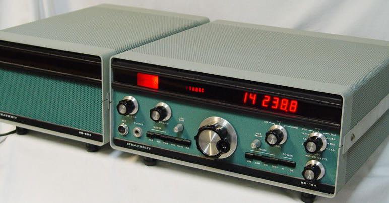 19WAC3067's tweet photo. #hamradio #amateurradio #amateurfunk #hamr #cbradio #27mc #SWL #DX #SDR #HFbands #vintage The #Heathkit SB-104 a 70's HF transceiver. For 10-80 meter, CW/USB/LSB. Output power: High 100 & Low 1 watts (PEP). https://t.co/euiMa40Pkr