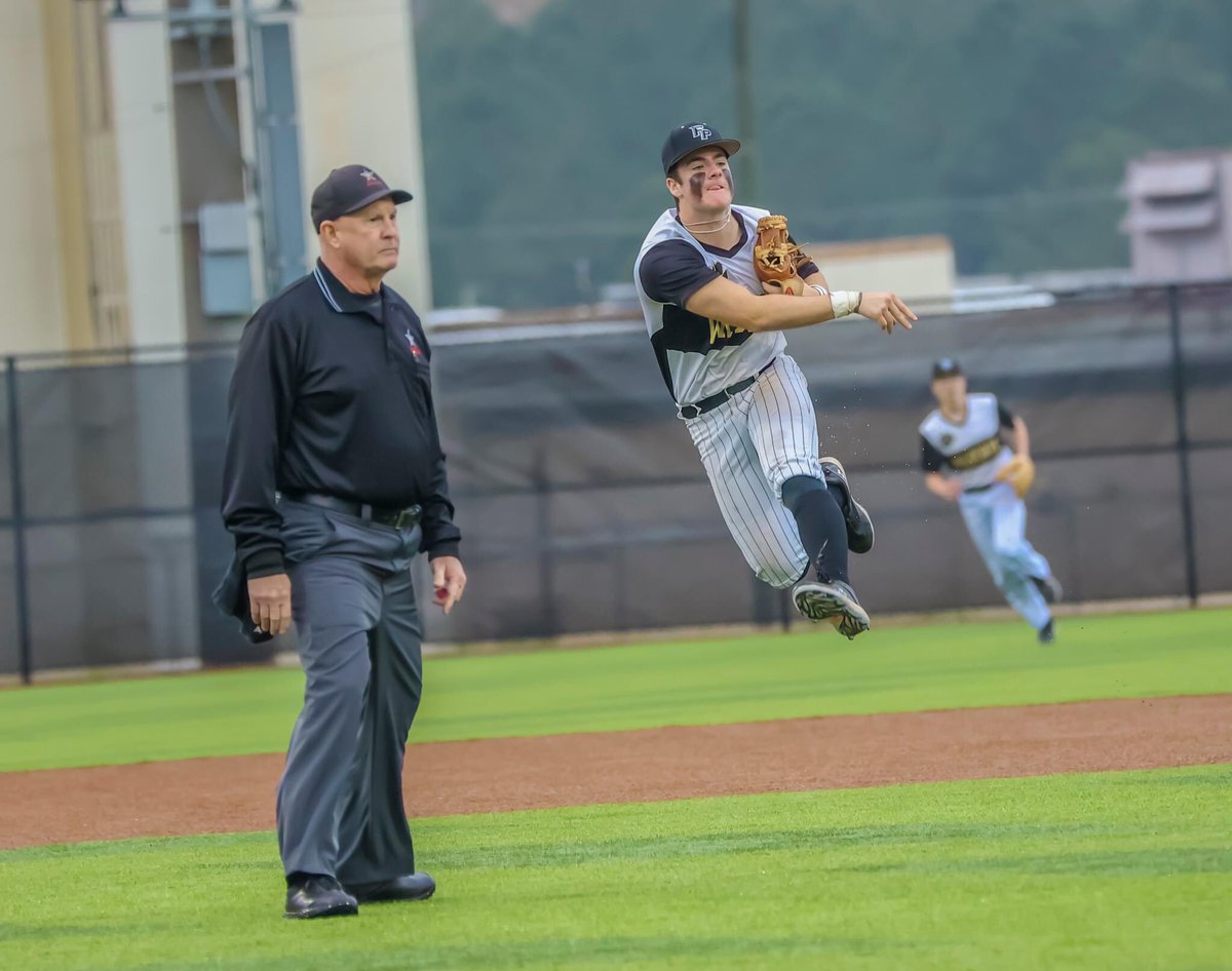 Eric Varnadore (@eric_varnadore) on Twitter photo Lot of similarities between playing middle infield for your high school baseball team, and playing QB for the high school football team. <a href="/DaxVarnadore/">Dax Varnadore</a> getting in plenty of “off platform” throws with various arm angles! <a href="/QBC_Bham/">QB Country Birmingham</a> #alwayscompete Lot of similarities between playing middle infield for your high school baseball team, and playing QB for the high school football team. <a href="/DaxVarnadore/">Dax Varnadore</a> getting in plenty of “off platform” throws with various arm angles! <a href="/QBC_Bham/">QB Country Birmingham</a> #alwayscompete