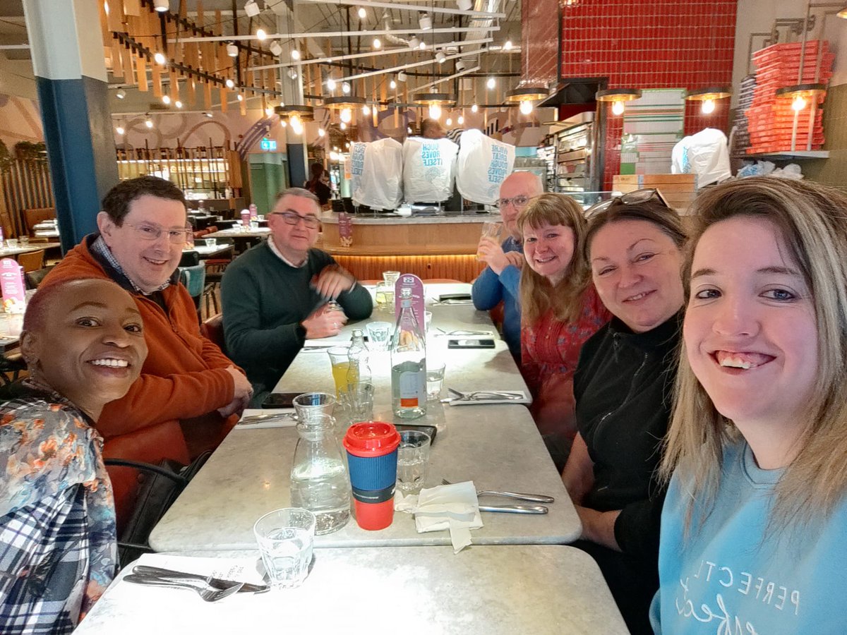 After prayer walking in Bradford some of us went for lunch at Pizza express. A wonderful time of getting to know one another. #shiftingatmospheres #creatingcommunity #prayerwalking