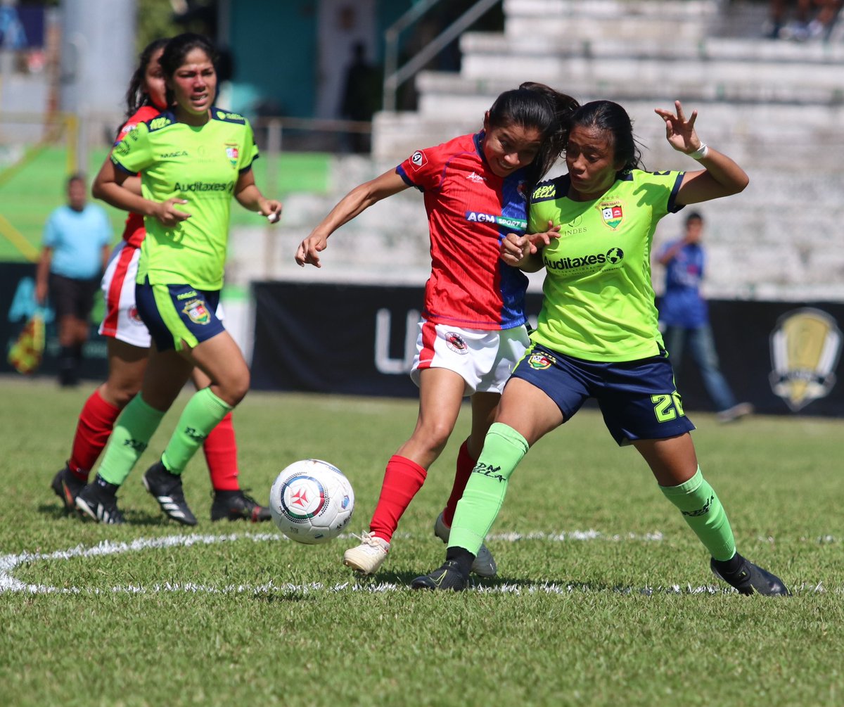 CDFASFemenino's tweet photo. 📸 GALERÍA
Nuestras chicas sacaron el primer punto del torneo.
#CDFASFemenino #SantaAna https://t.co/mJgbtJlC0p
