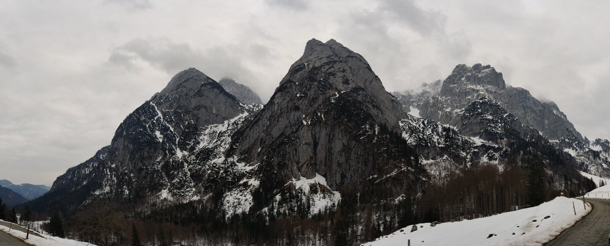 Houbbie_'s tweet photo. #SnowboardingFun #Tirol
#JohnnyDepp #JohnnyDeppWon
⌚ Still waiting on those
#MountainsOfEvidence 🗻
Meanwhile ... I saw these 😍 https://t.co/tcEtuXHfCs