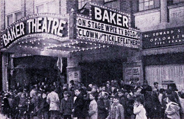 PatrickFGleason's tweet photo. For us  free-range young teens in working class '70s Dover, NJ, our fav Friday night fun was to meet up in the balcony of the 'ol, down-on-its-luck, vaudeville-turned-movie theater, The Baker.  1/5 https://t.co/2P1ImSlpoX
