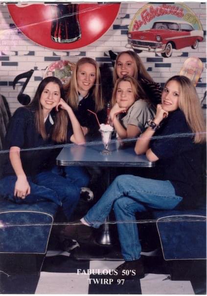 techamys's tweet photo. These ladies!! We only get to see each other a few times a year, but when we do it’s like no time has passed! The memories we’ve created since middle school are some of my favorite ones!
Always and forever! #geminisisters #soulsisters #bff4eva https://t.co/SUBYBIRnWE