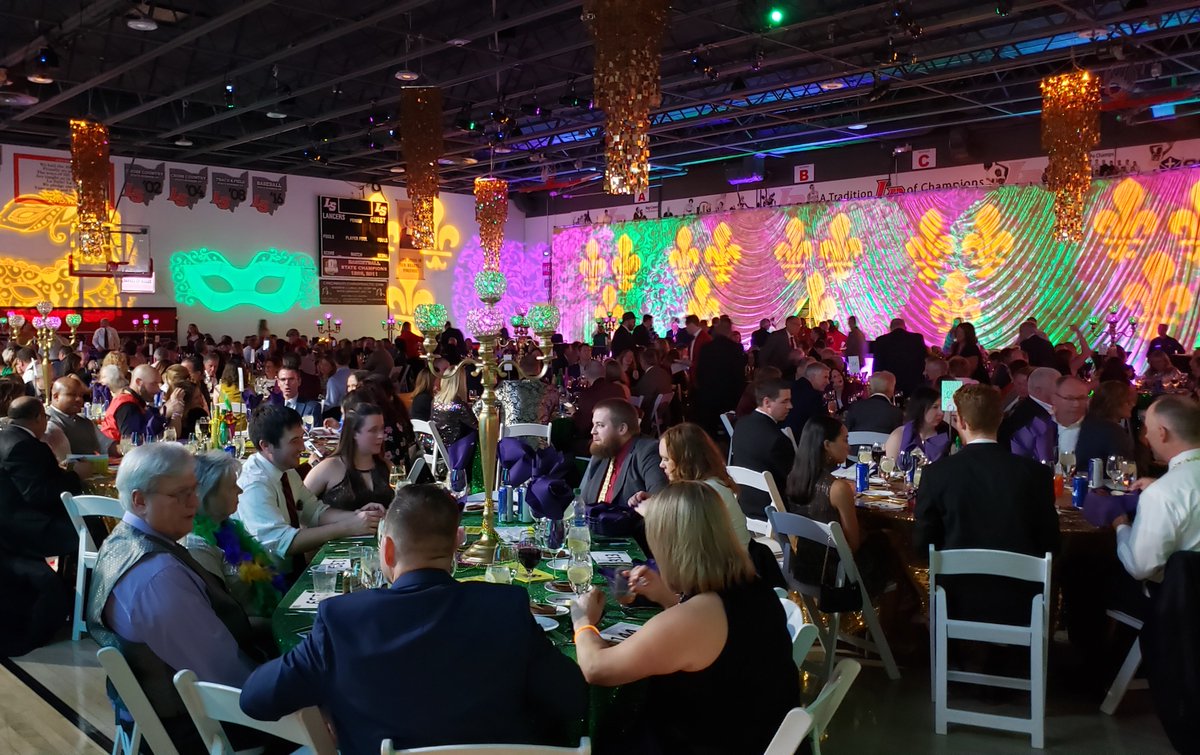 LaSalleAlumni's tweet photo. It was an amazing evening of support done in a New Orleans setting.
The 2023 Camelot Auction was full of entertainment from bottles of bourbon, to Lancers helping Lancers and even a good looking puppy!
Thanks to everyone who participated in person or online!  
#CamelotAuction2023 https://t.co/ltzVqVMwov