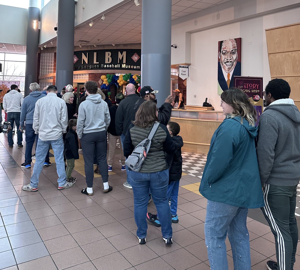 nlbmprez's tweet photo. Great to see a line of guests waiting to get into the @NLBMuseumKC today. FREE admission continues at the NLBM through Feb. 28 courtesy of @royalscharities and the @Royals! @MLB @MLBPA @PlayersAlliance @fox4kc @kmbc @KCTV5 @KSHB41 @kscitymonarchs @BallySportsKC @VisitKC @VisitMO https://t.co/ASRgEJg1xN
