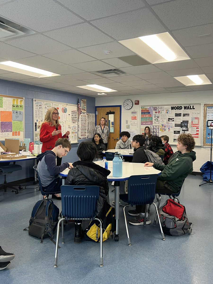 Ms. Lutick tweet media