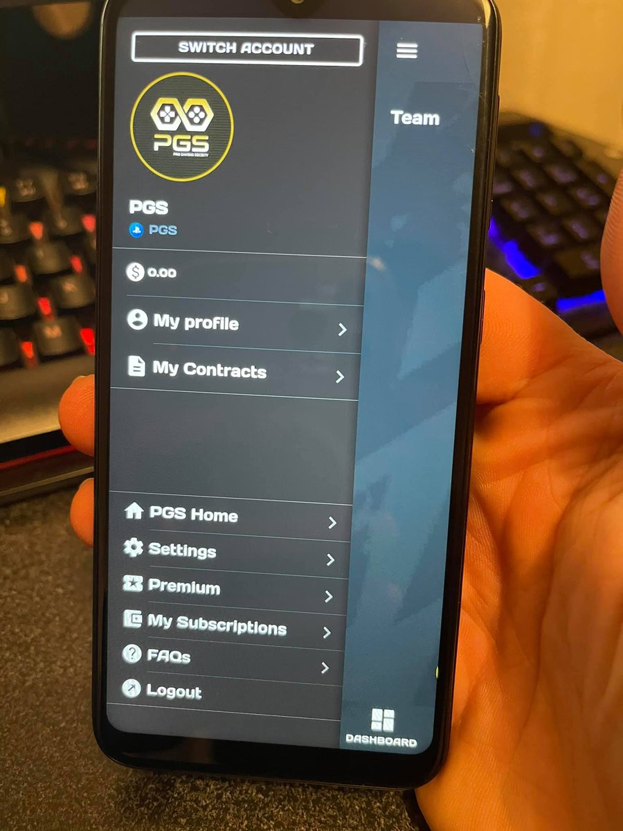 _Official_PGS's tweet photo. PGS App version 1.0 🤣

We cannot believe this photo is 2 years old !!!

We have something big coming for our 2 year anniversary (April) 👀 !!!

#PGS #mobileapp #proclubs #FUT #tournaments #leagues https://t.co/EtRWAy1Sz3