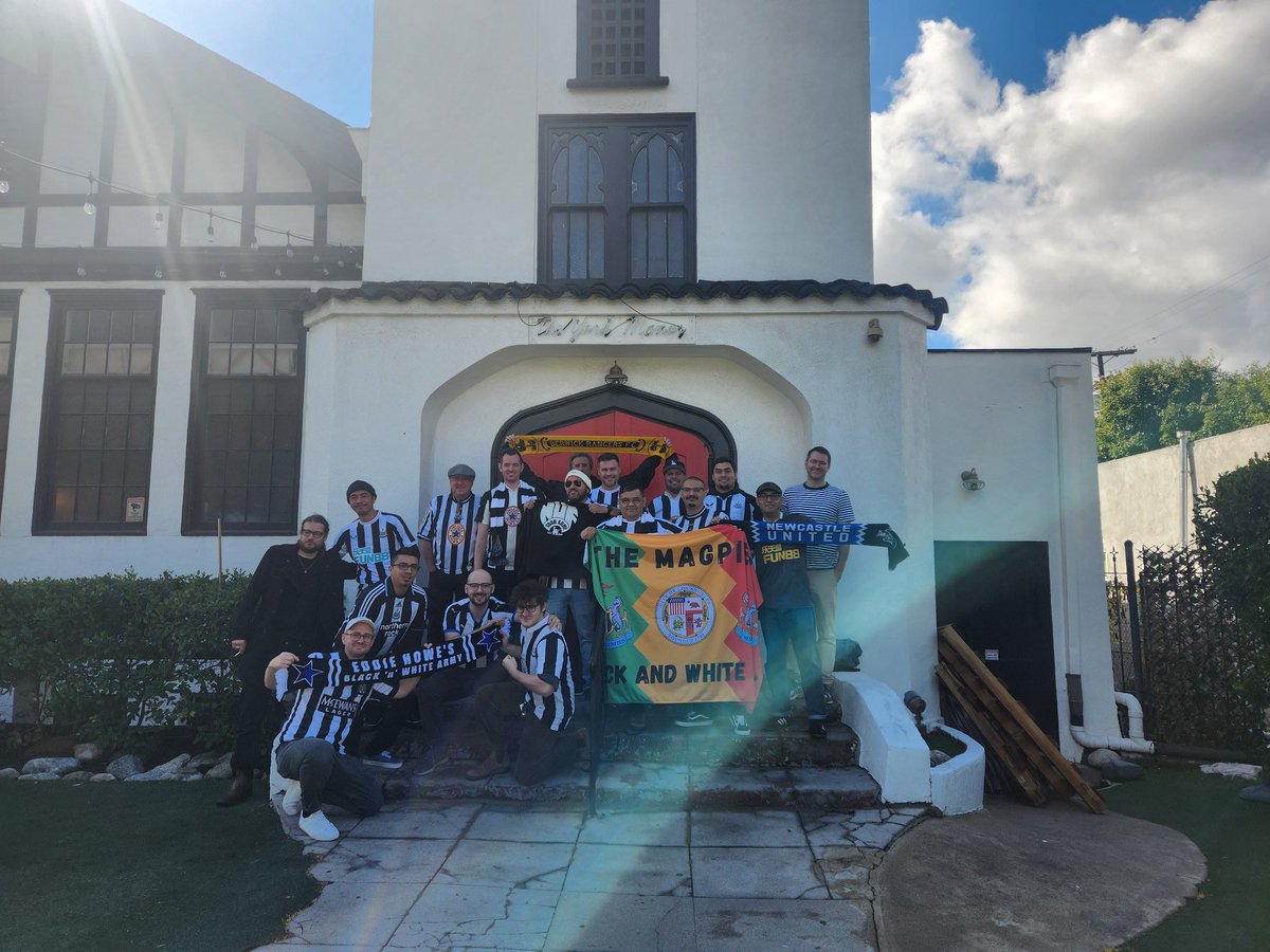 ToonArmyLA's tweet photo. Heads held high, onwards and upwards.  Howay the Lads! https://t.co/c1kxPFdAYZ