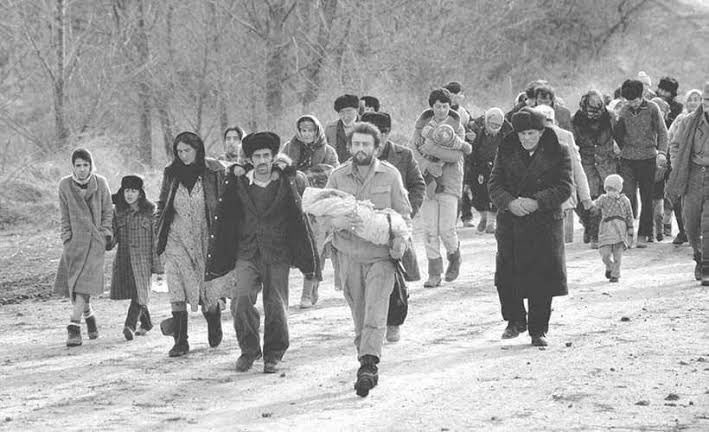 haydaraliyildiz's tweet photo. Hocalı’da kardeşlerimize uygulanan zulmü ve katliamı lanetliyoruz. Tarih, insanlığın en büyük utançlarından olan bu katliamı yapanları unutmayacak, unutturmayacağız.
 #HocaliKatliami https://t.co/P45vvPnffr
