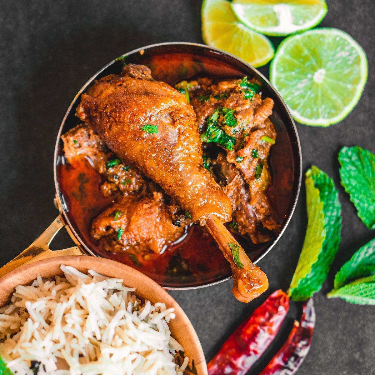 MyTarkib's tweet photo. El curry es un plato básico en la cocina india, y es fácil ver por qué. Con su mezcla de especias, salsa cremosa y tierna carne o verduras, es el alimento reconfortante perfecto para cualquier ocasión.
Si te gusta esta información. Compártelo con tus amigos
#curry #comida #pollo https://t.co/DJKuyJgAXA