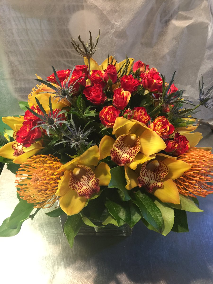 At Citywide Florist, we're dedicated to bringing the best arrangements. Plus, with our same-day delivery service, you can surprise your loved ones with beautiful flowers no matter where they are in the city.   citywideflowerplants.com. #CitywideFlorist #FlowerDelivery #NYCFlorist