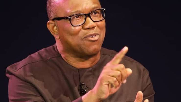 CHIBAYKEE's tweet photo. These people forget that OBI bcam governor of Anambra state through the court Ngige did all rigging n won even led for 3yrs Obi was jejedly and quietly fighting for his mandate and eventually took it back Dey play
#INECIsCorrupt #inecnigeria #ElectionResults https://t.co/KtUWCCfWIU