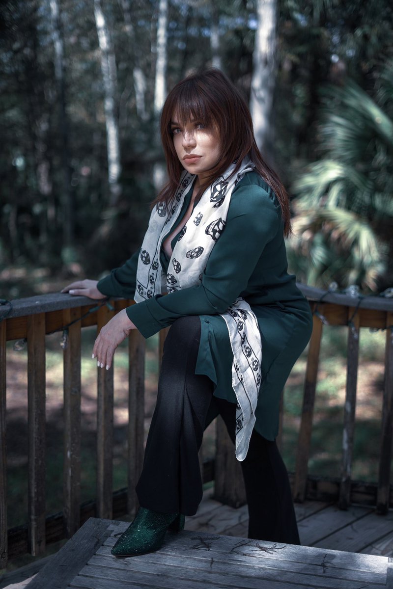 EdnitaNazario's tweet photo. Yo soy como soy, soy camaleónica, en constante evolución. ❤️‍🔥

#ednitanazario #ednita #lareina 📸 @lexterleonardo https://t.co/F6RXu4CSfA