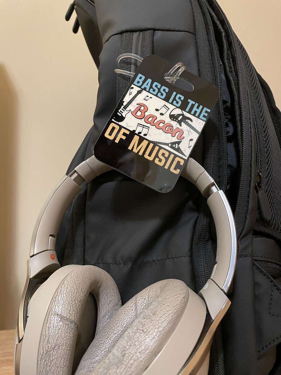 SzabolcsCibi's tweet photo. Check out our Guitarist #LuggageTag, #Guitar Gift, bass luggage tag, Bass #Guitarist gift, #bass #guitarist, #basplayer gifts 👉 https://t.co/iSDtV0h186 #etsy @Etsy #music #funny #etsyshop #etsyfinds #bassguitar #luggagetag https://t.co/op2mmItHkO