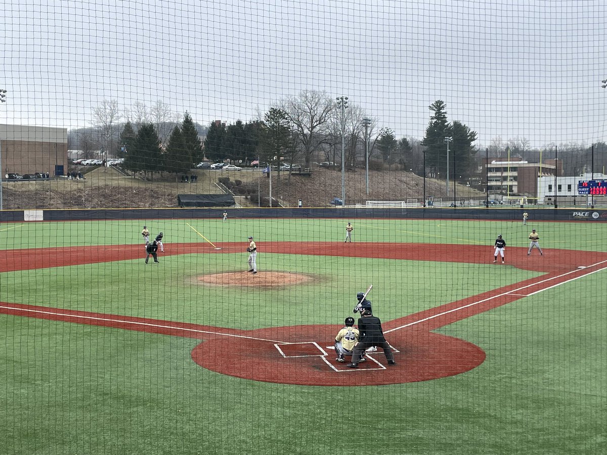 After a walk- off hit by Mitchell McCabe can’t help but to feel like baseball is back!

I’ll have Game 2 of @PaceUBaseball hosting @SMCVT_Baseball here at @PaceUAthletics at 2:30p

📺ne10now.tv/paceuathletics